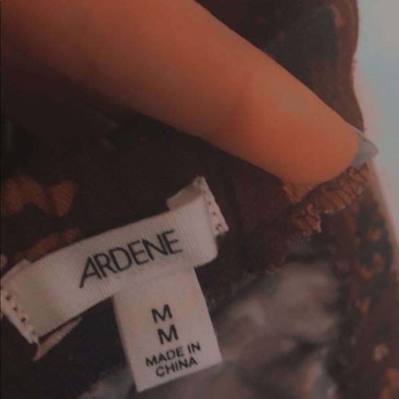 Top and bottom - Picture 4 of 5